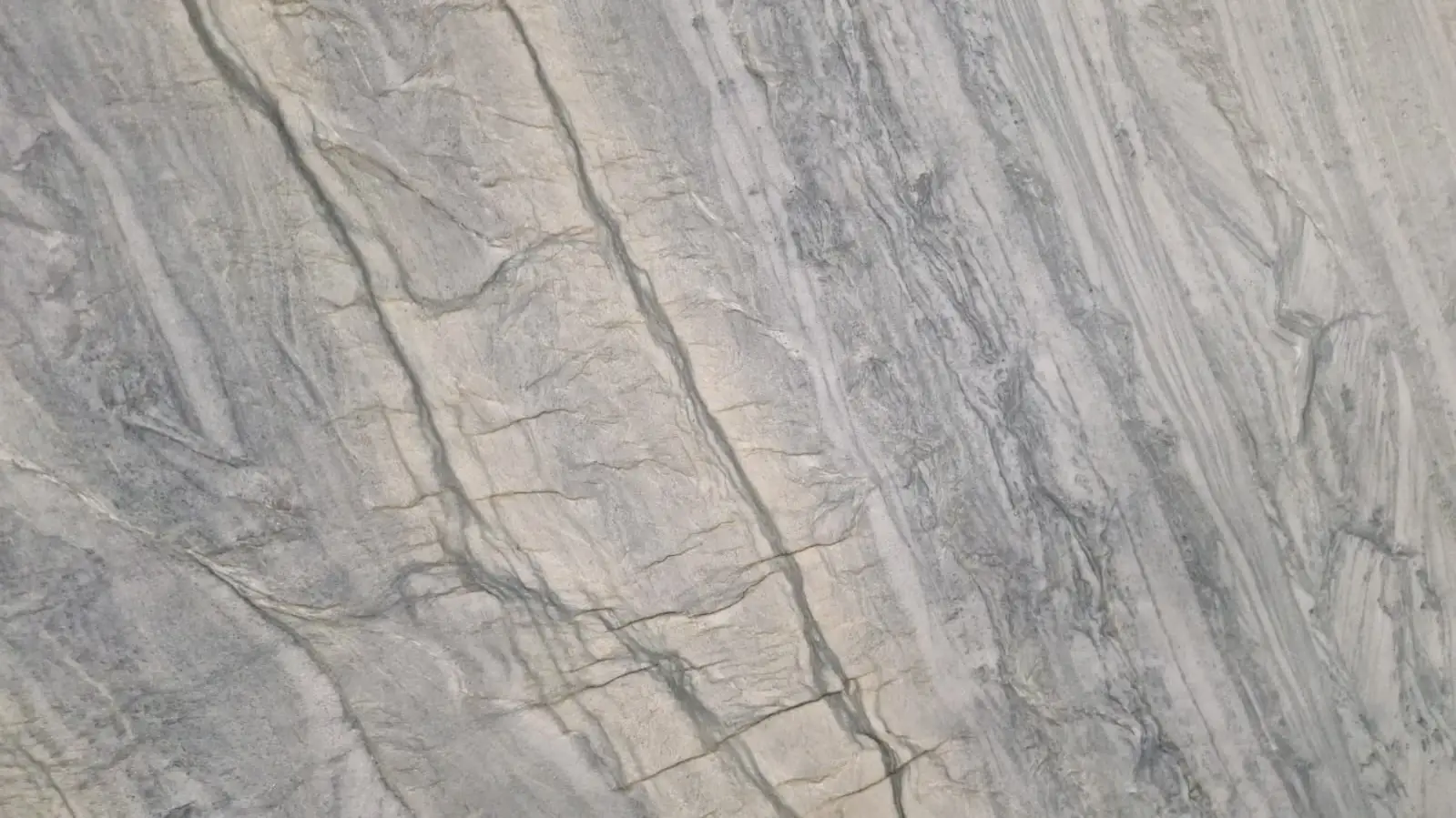 אושן בלו מבריק